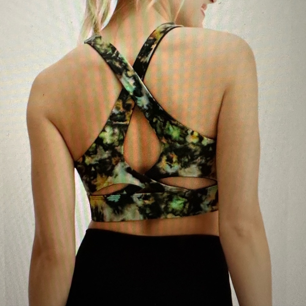 Fabletics - No Bounce Sports Bra